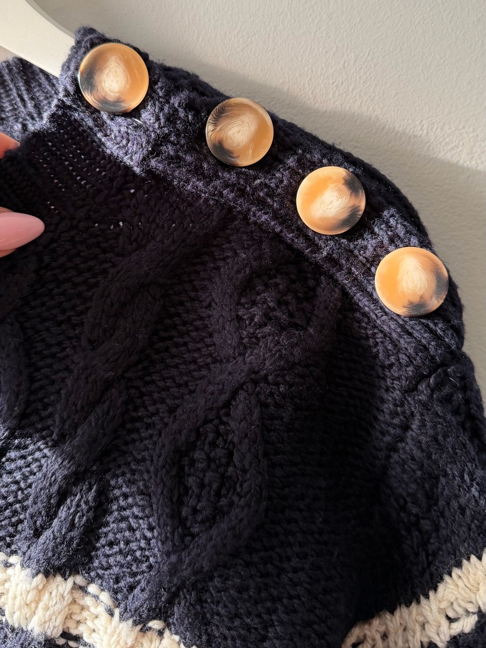 Sezane James Jumper - Picture 7 of 9